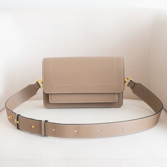 AALLYN Ingrid Crossbody/Shoulder Bag in Biscotti - Picture 1 of 10